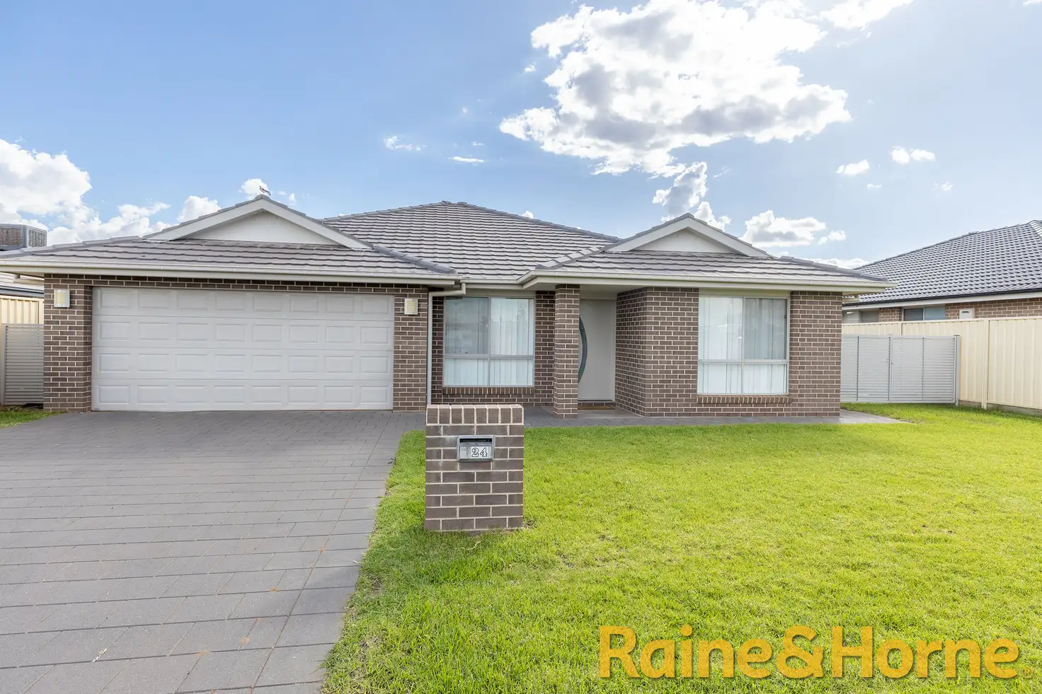 Main view of Homely house listing, 24 Hindmarsh Esplanade, Dubbo NSW 2830