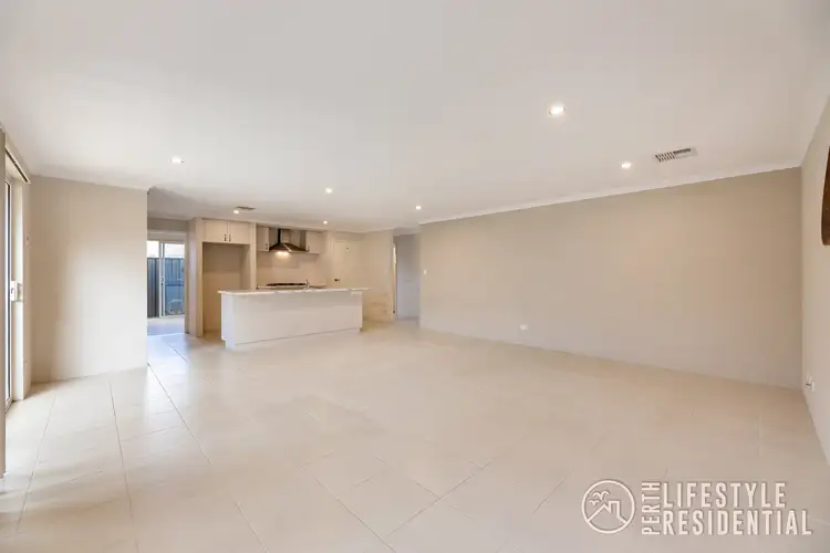 Fifth view of Homely house listing, 2 Gecko Way, Banksia Grove WA 6031