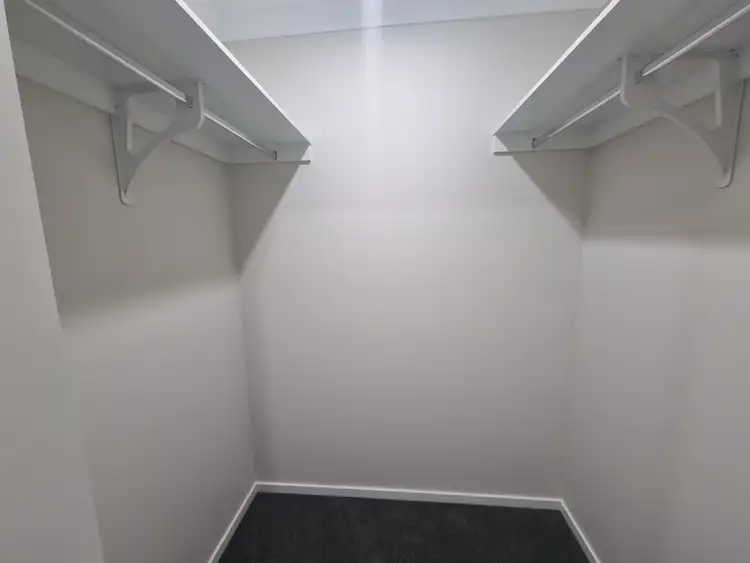 Fifth view of Homely house listing, 29 Lorikeet Circuit, Rockbank VIC 3335