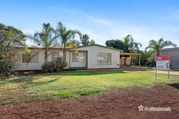 8 Gouge Street, Somerville WA 6430