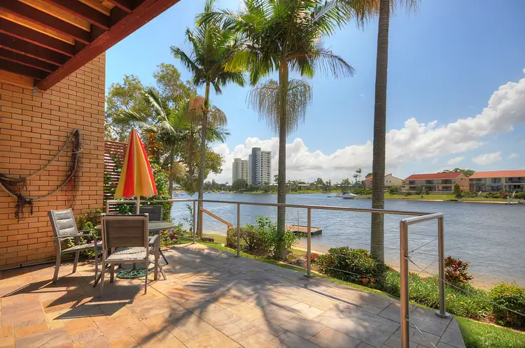 5/22 Aquila Court, Mermaid Waters QLD 4218