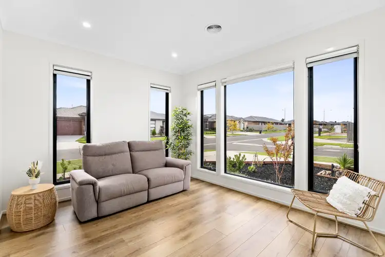 Second view of Homely house listing, 2 Autumn Way, Diggers Rest VIC 3427