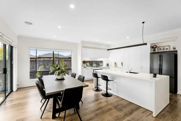 Fifth view of Homely house listing, 2 Autumn Way, Diggers Rest VIC 3427