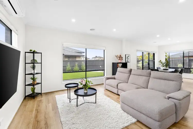 Sixth view of Homely house listing, 2 Autumn Way, Diggers Rest VIC 3427