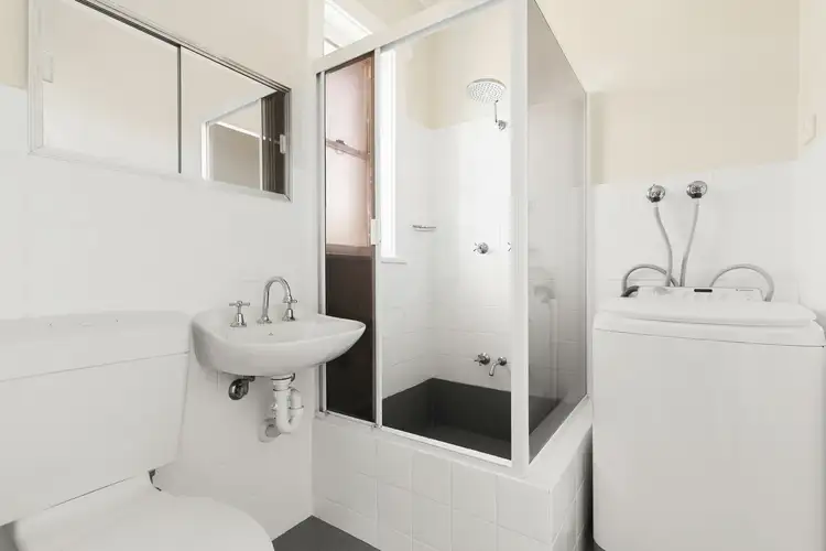Fifth view of Homely apartment listing, 8/85 Glenayr Avenue, North Bondi NSW 2026