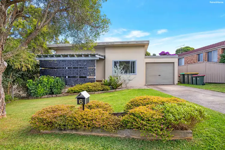 6 Grantham Road, Batehaven NSW 2536