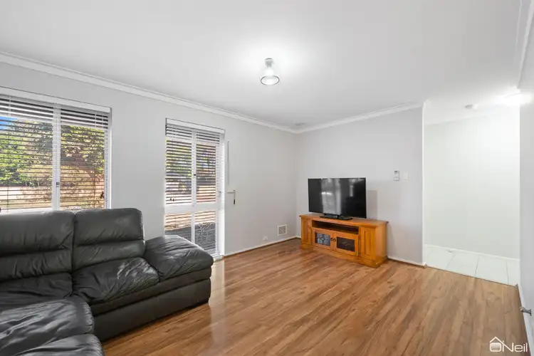 Fourth view of Homely house listing, 22 Cressida Way, Camillo WA 6111
