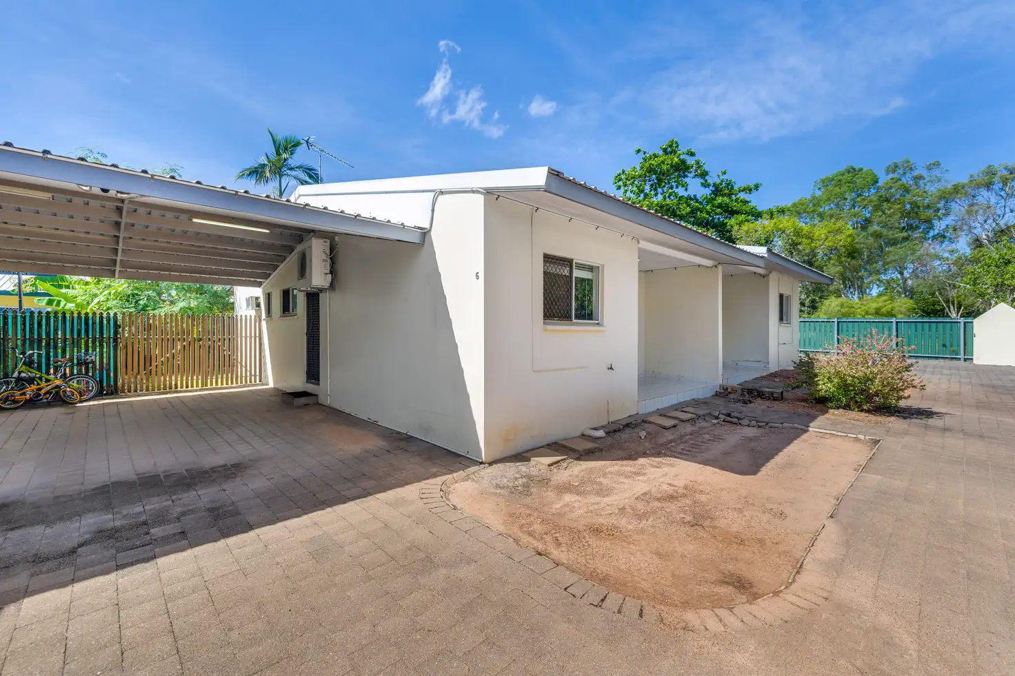 Main view of Homely unit listing, 5/15 Undoolya Street, Tiwi NT 810