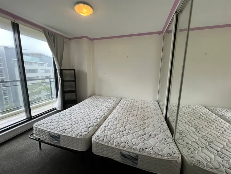 Fifth view of Homely apartment listing, 907/3 Keats Avenue, Rockdale NSW 2216