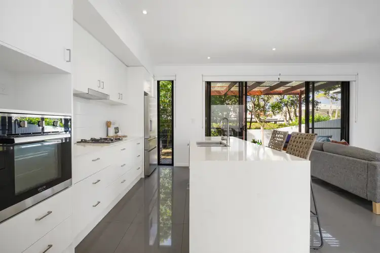 Sixth view of Homely townhouse listing, 7/323 Bayview Street, Hollywell QLD 4216