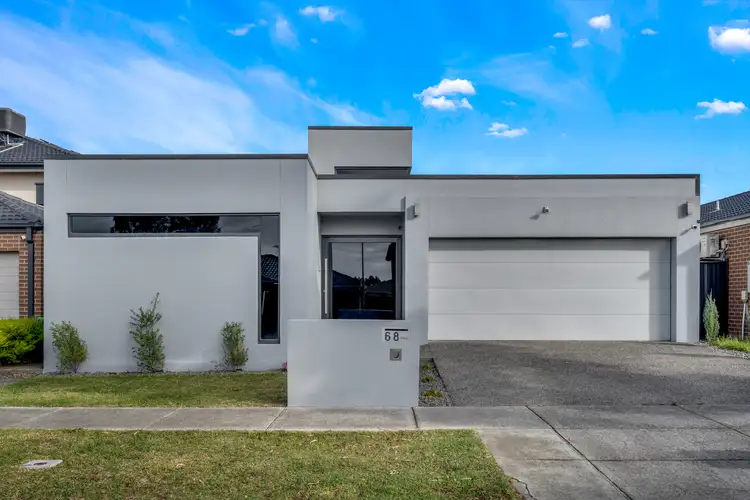 Second view of Homely house listing, 68 Evergreen Crescent, Craigieburn VIC 3064