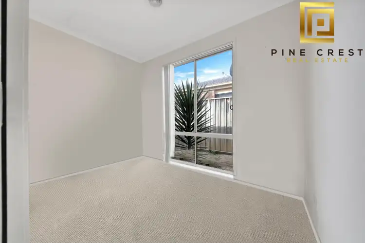 Sixth view of Homely house listing, 72 Edgevale Way, Tarneit VIC 3029