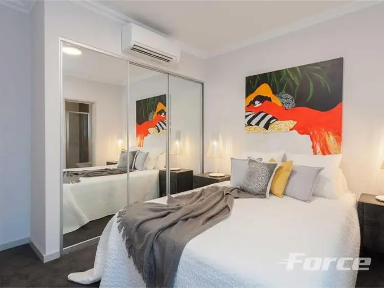 Sixth view of Homely apartment listing, 5/6 Argyll Place, Duncraig WA 6023