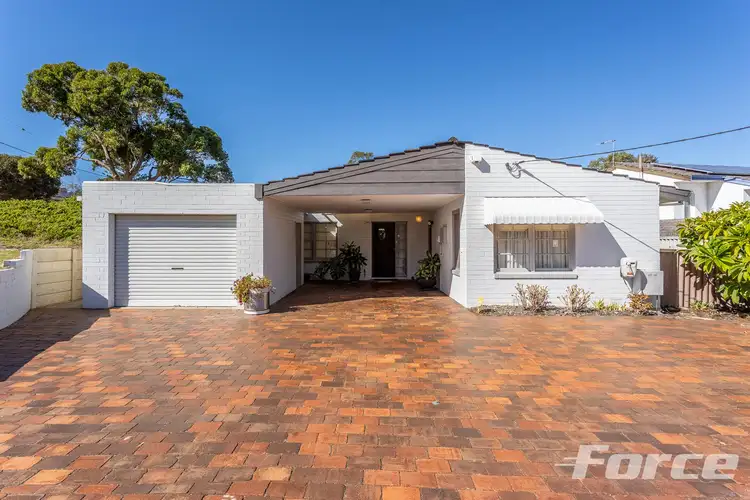 6 Currajong Road, Duncraig WA 6023