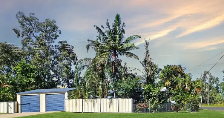 15 Rogers Street, Moura QLD 4718