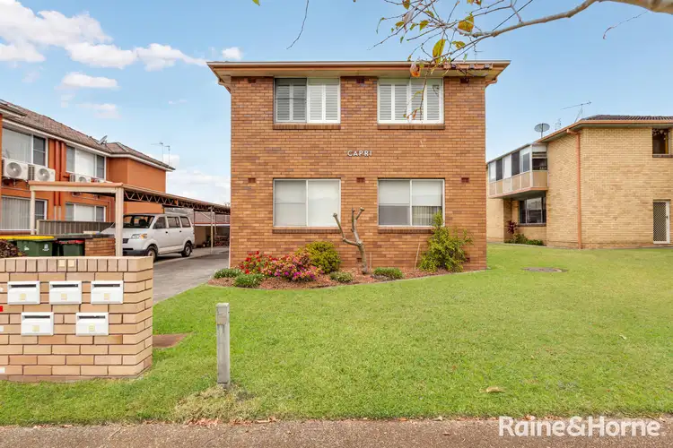 4/15 Astbury Street, New Lambton NSW 2305