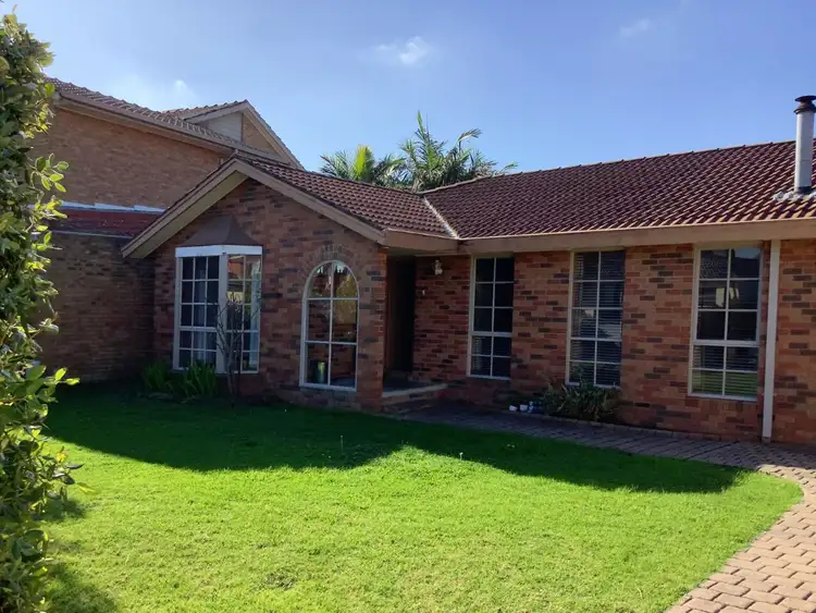 Second view of Homely house listing, 7 Acmena Court, Mill Park VIC 3082
