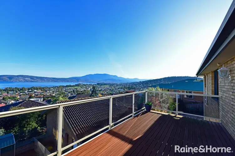 1/27 Newhaven Drive, Howrah TAS 7018