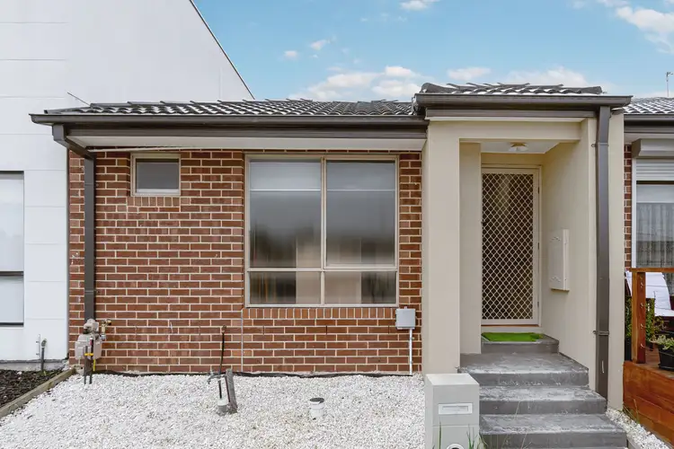 13 Nieves Avenue, Roxburgh Park VIC 3064