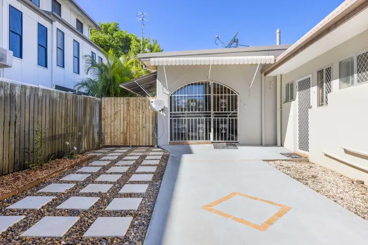 Main view of Homely semi-detached listing, 2/11 Wyreema Terrace, Caloundra QLD 4551