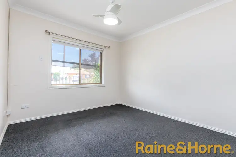 Sixth view of Homely house listing, 10 Page Avenue, Dubbo NSW 2830