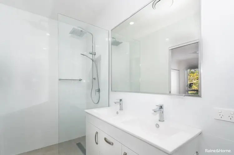 Seventh view of Homely house listing, 5/3 Shell Street (Fauna Lakes), Urangan QLD 4655