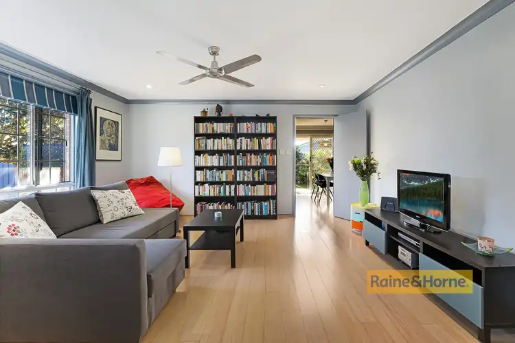 Fifth view of Homely villa listing, 2/25 Gwendolen Avenue, Umina Beach NSW 2257