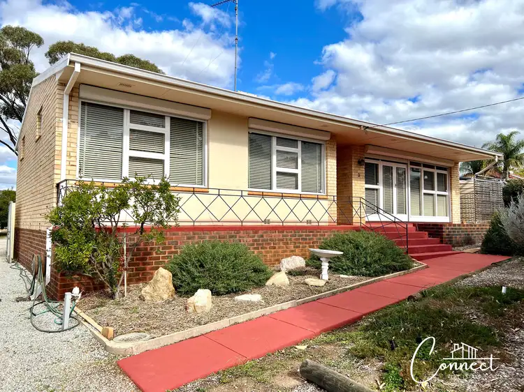 2 Cook Street, Northam WA 6401