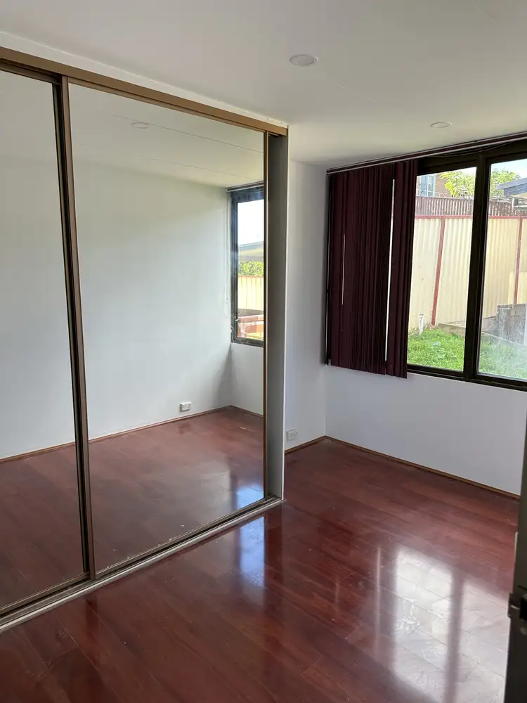 Fifth view of Homely house listing, 4 Rae Street, Seven Hills NSW 2147
