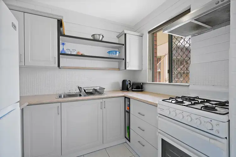 16/75 Phoenix Road, Spearwood WA 6163