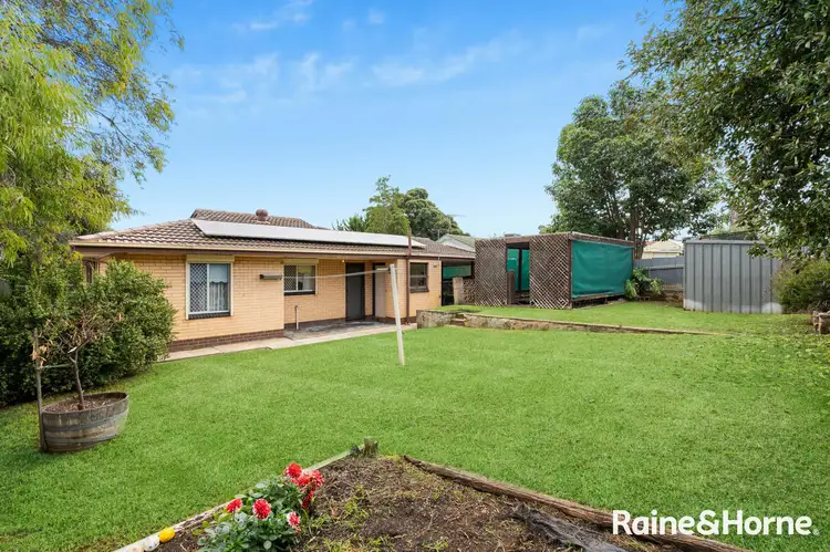 Second view of Homely house listing, 16 Parkview Rise, Hackham SA 5163
