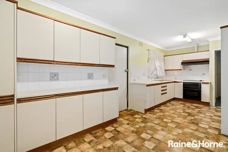 Fourth view of Homely house listing, 16 Parkview Rise, Hackham SA 5163