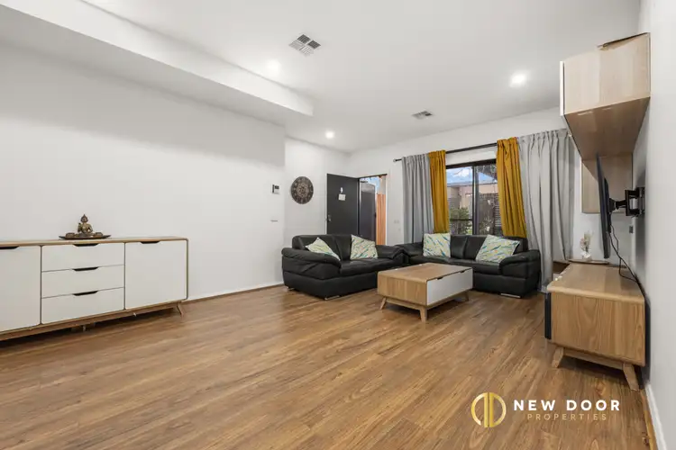 Fourth view of Homely townhouse listing, 1/6 Bon Scott Crescent, Moncrieff ACT 2914