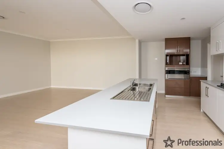 Second view of Homely house listing, 13 Viewpoint Mews, Drummond Cove WA 6532