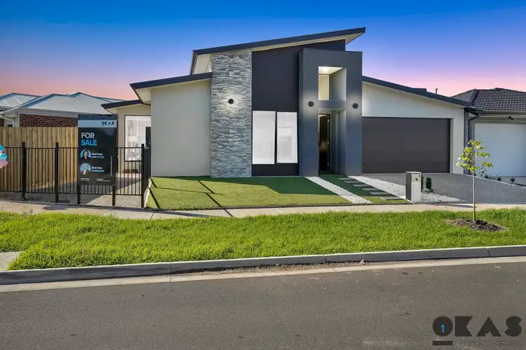 Second view of Homely house listing, 8 Sinopia Street, Tarneit VIC 3029