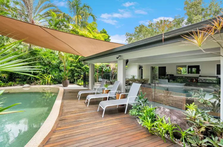 2 Ti Tree Street, Port Douglas QLD 4877