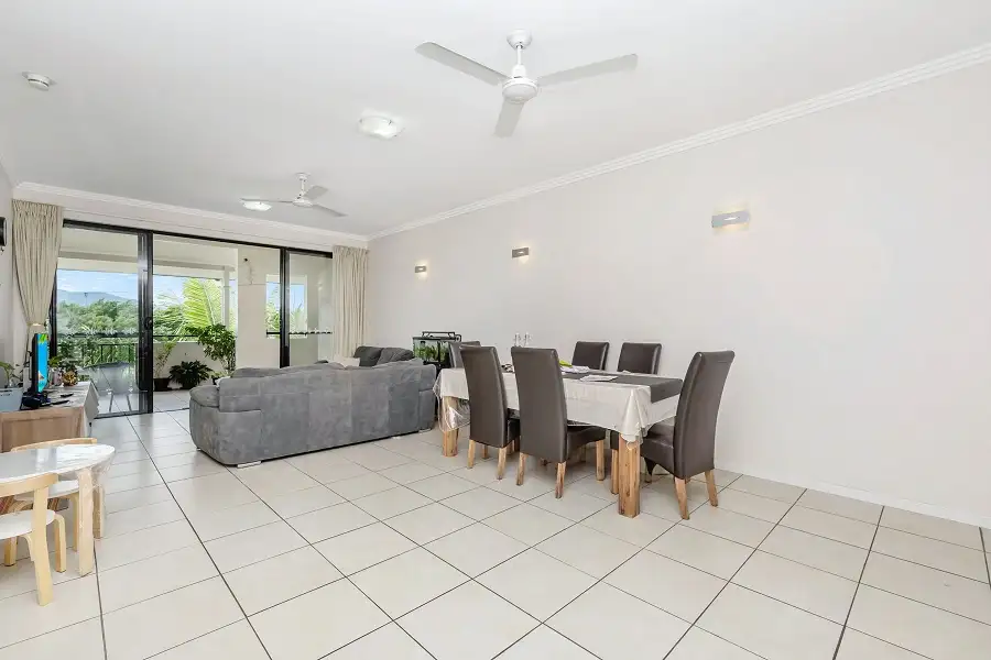 Main view of Homely unit listing, 23/6-24 Henry Street, West End QLD 4810