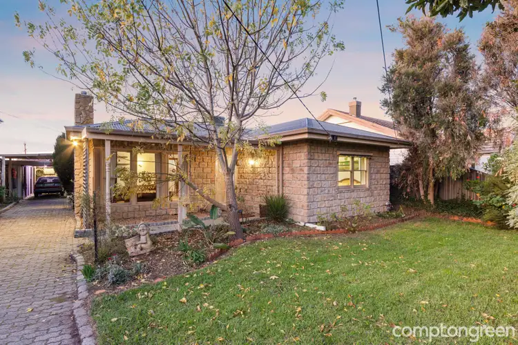 18 Percy Street, Newport VIC 3015