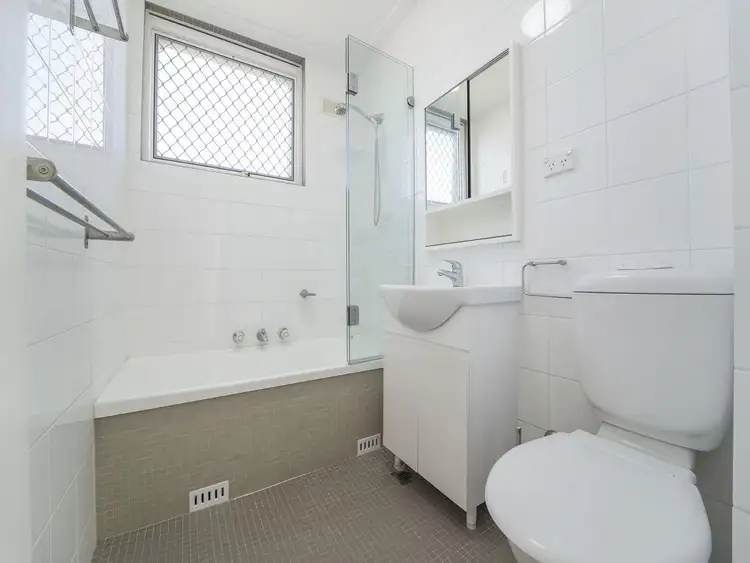 Sixth view of Homely apartment listing, 9/165 Avenue Road, Mosman NSW 2088