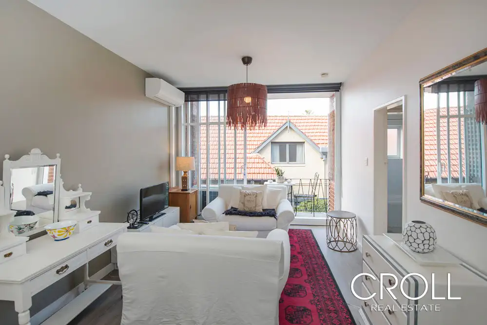 Main view of Homely studio listing, 2/31 Ben Boyd Road, Neutral Bay NSW 2089