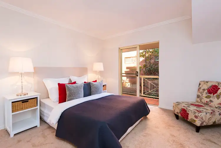 Fifth view of Homely apartment listing, 5/72 Grosvenor Street, Neutral Bay NSW 2089