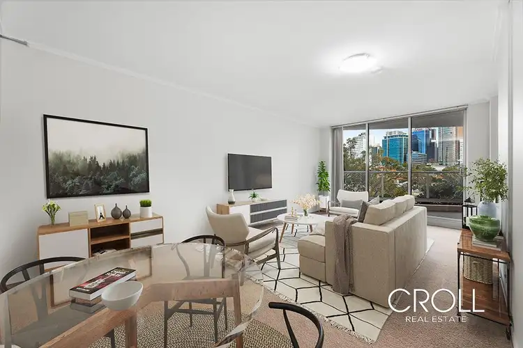6/3 Colindia Avenue