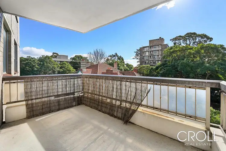 302/1 Watson Street