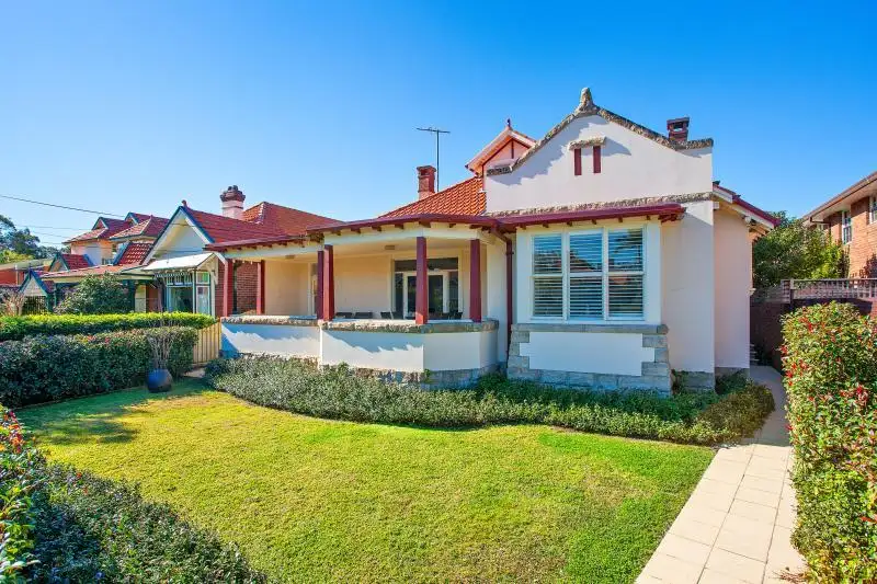 Main view of Homely house listing, 5 Murdoch Street, Cremorne NSW 2090