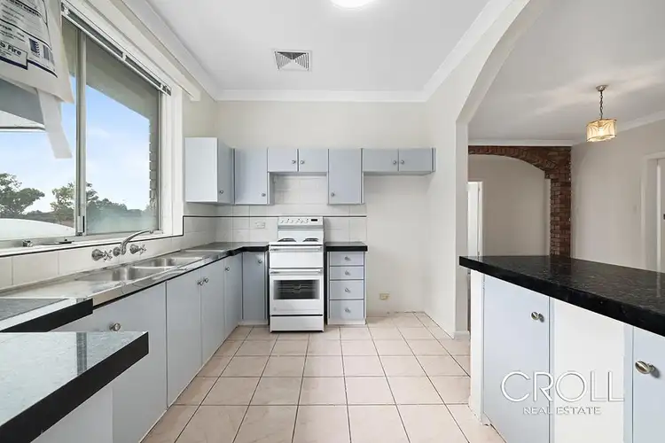 Third view of Homely apartment listing, 5/10 Dee Why Parade, Dee Why NSW 2099