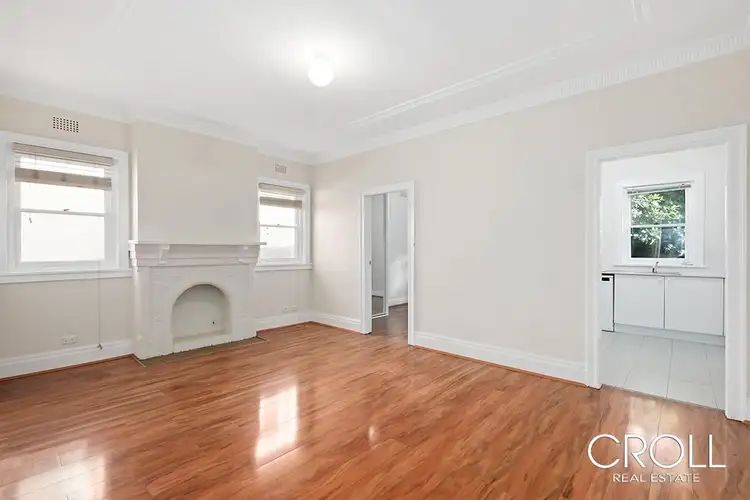 3/2 Hollowforth Avenue