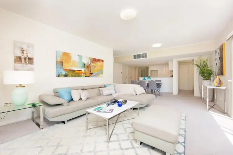 Third view of Homely apartment listing, 2/80 Murdoch Street, Cremorne NSW 2090