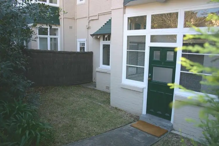 2/21 Murdoch Street, Cremorne NSW 2090