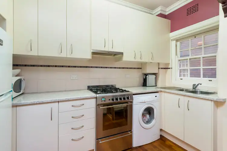 Third view of Homely apartment listing, 5/124 Shirley Road, Wollstonecraft NSW 2065