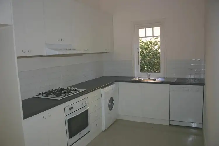 Third view of Homely apartment listing, 2/21 Murdoch Street, Cremorne NSW 2090